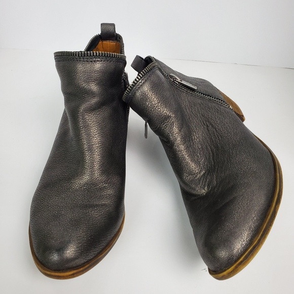 Lucky Brand Shoes - Lucky Brand | Metallic Short Booties 7.5